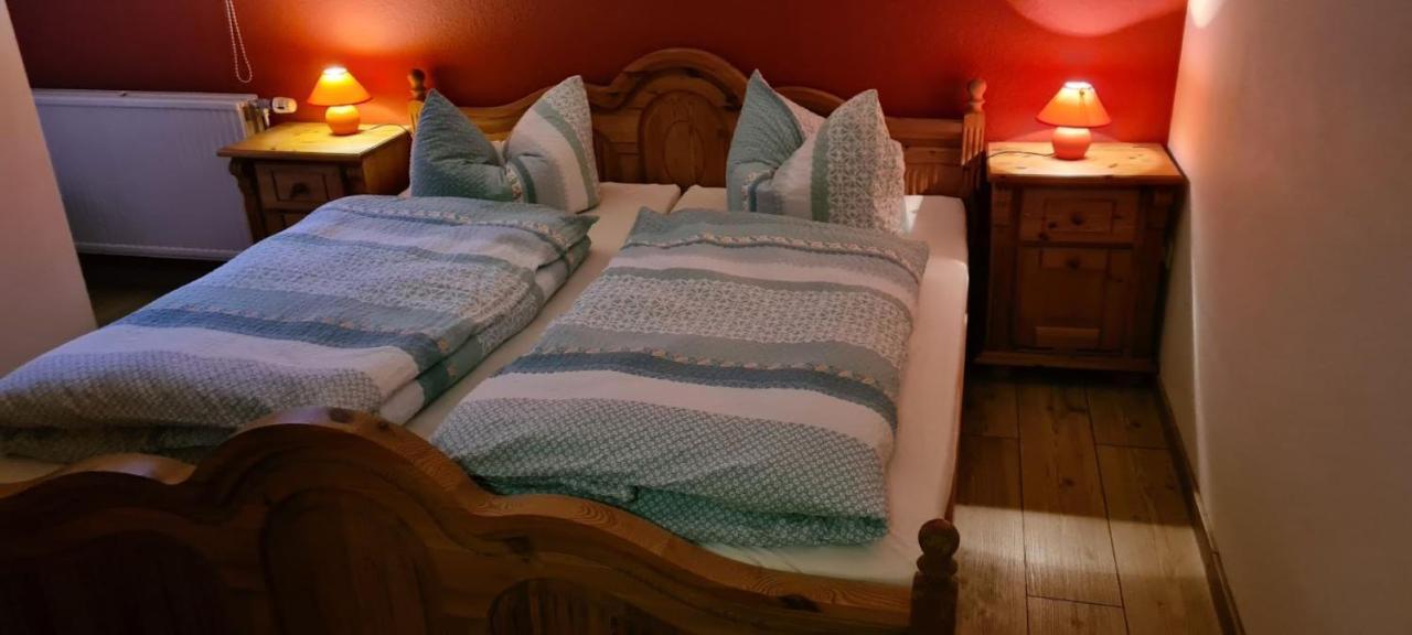 Ferienwohnung Fleischer Langenwetzendorf 外观 照片